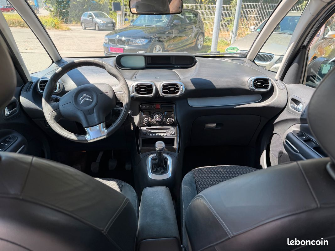 Citroën C3 Picasso 1.6 VTI Exclusive / Moteur à chaîne de distribution (PAS PURETECH) (image 5)