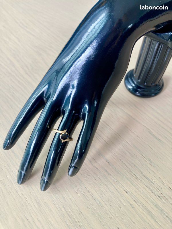 Bague solitaire Or 18K (750) & saphir bleu nuit — Élégante & Poinçonnée (image 2)