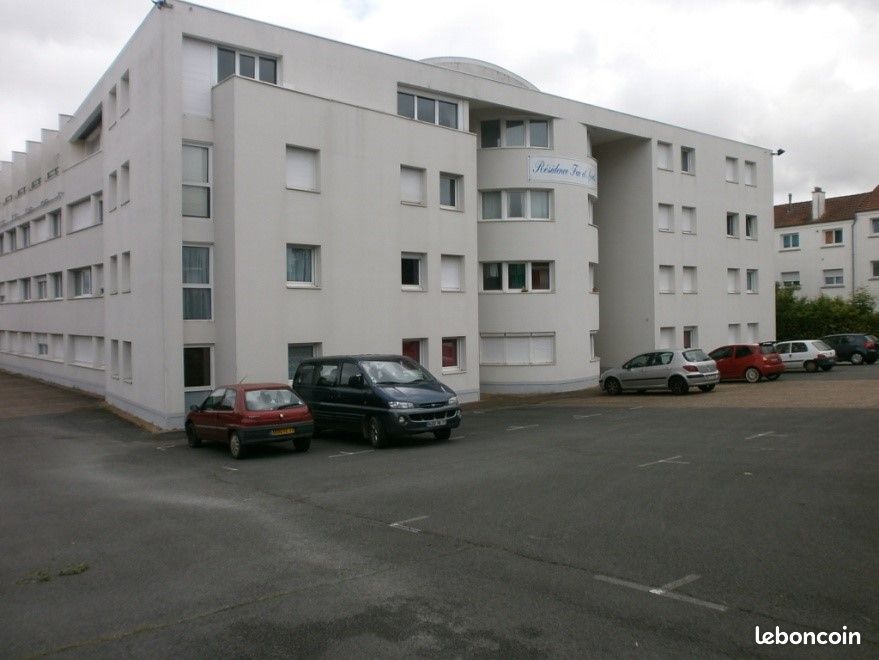Studio meublé à Poitiers - Poitiers 86000 (image principale 0)
