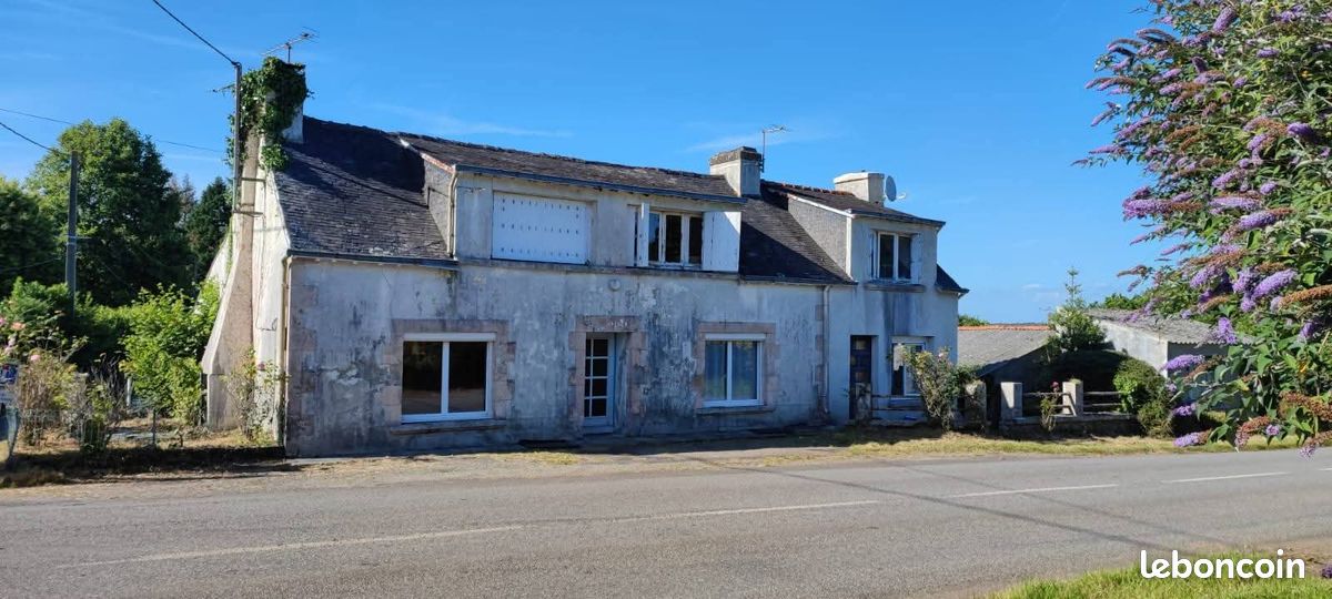 Maison 4 pièces 160 m² · à Guiscriff · 160 m² · 90 000 €
