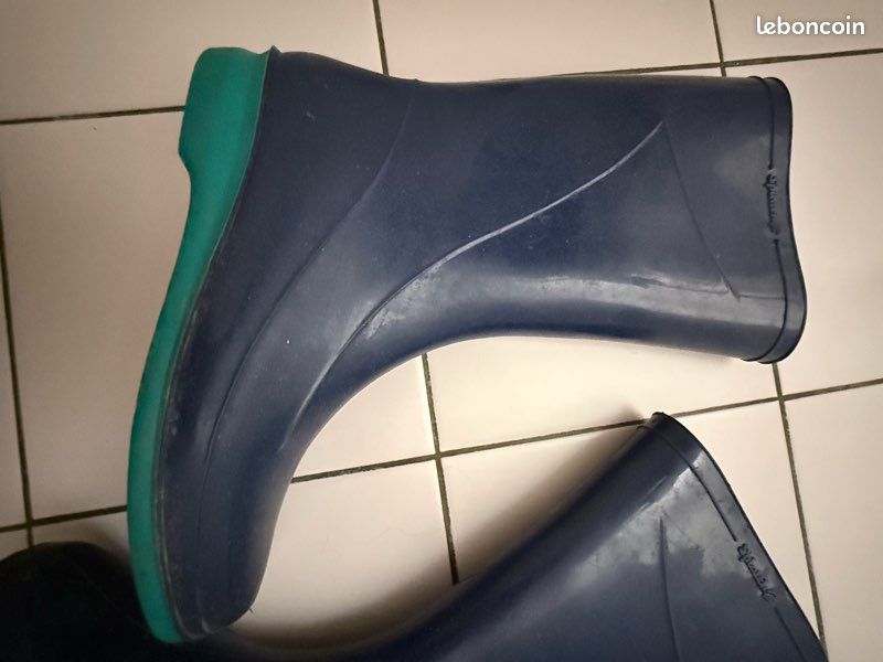 Bottes de pluie ou de bord de mer bleu marine et vert pointure 36 marque Splatch (image 3)