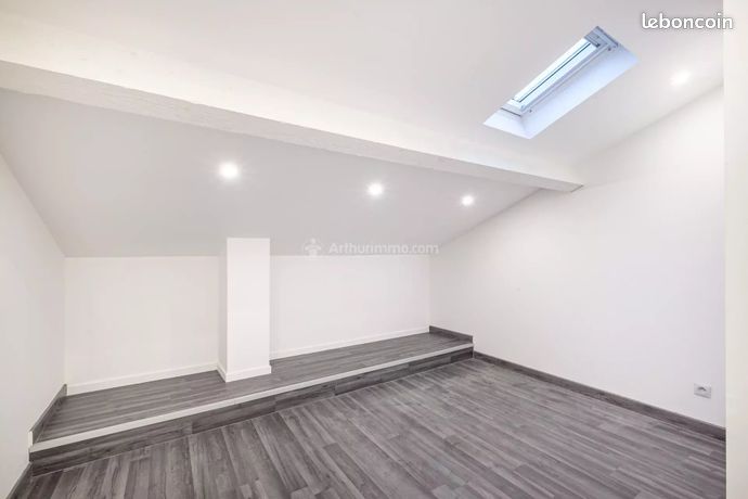 Maison de ville 5 pièces 42 m² — 8