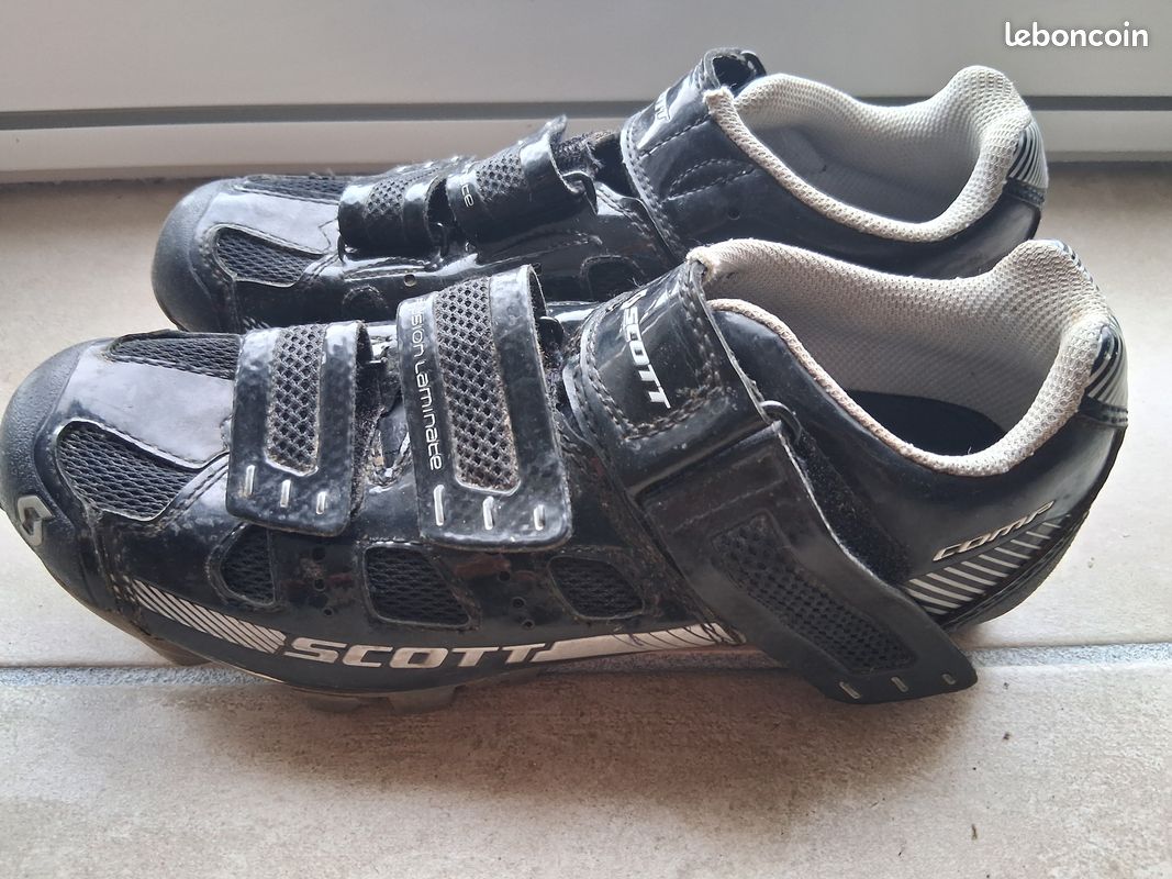 Chaussures vélo cyclo cross VTT Vélos