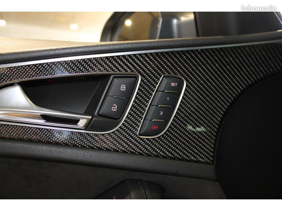 AUDI RS6 AVANT Quattro 4.0i V8 TFSI - 605 Performance - Suivi Audi / Toit ouvrant / Sieges Chauffant / Bose (image 21)