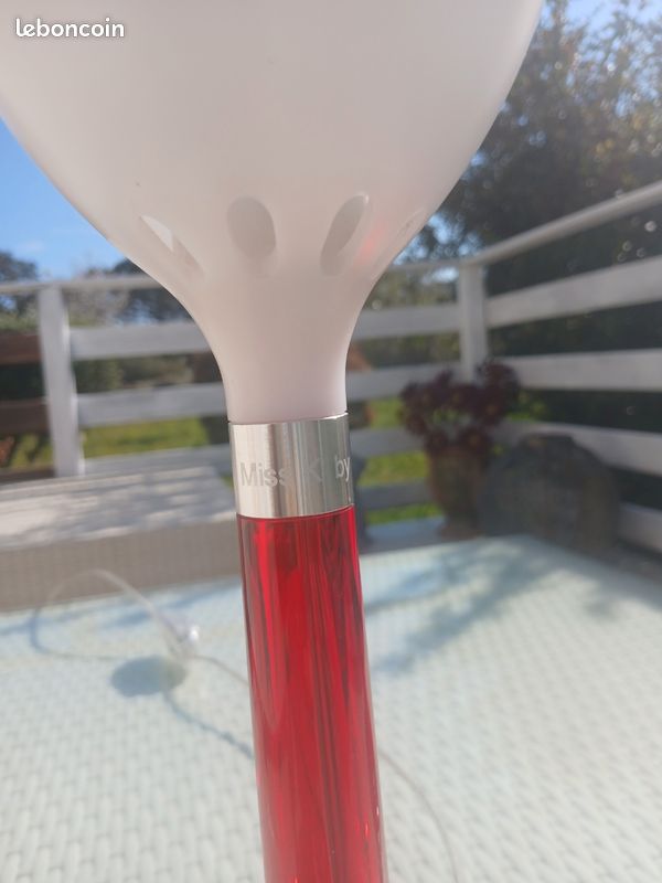 🦋 Jolie lampe à poser Miss K by Philippe Starck (image 3)