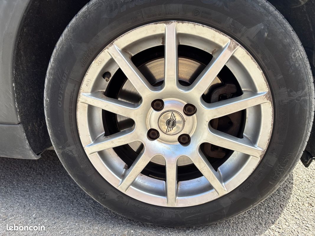 MINI HATCH R56 1.6i - 75 One (image 24)