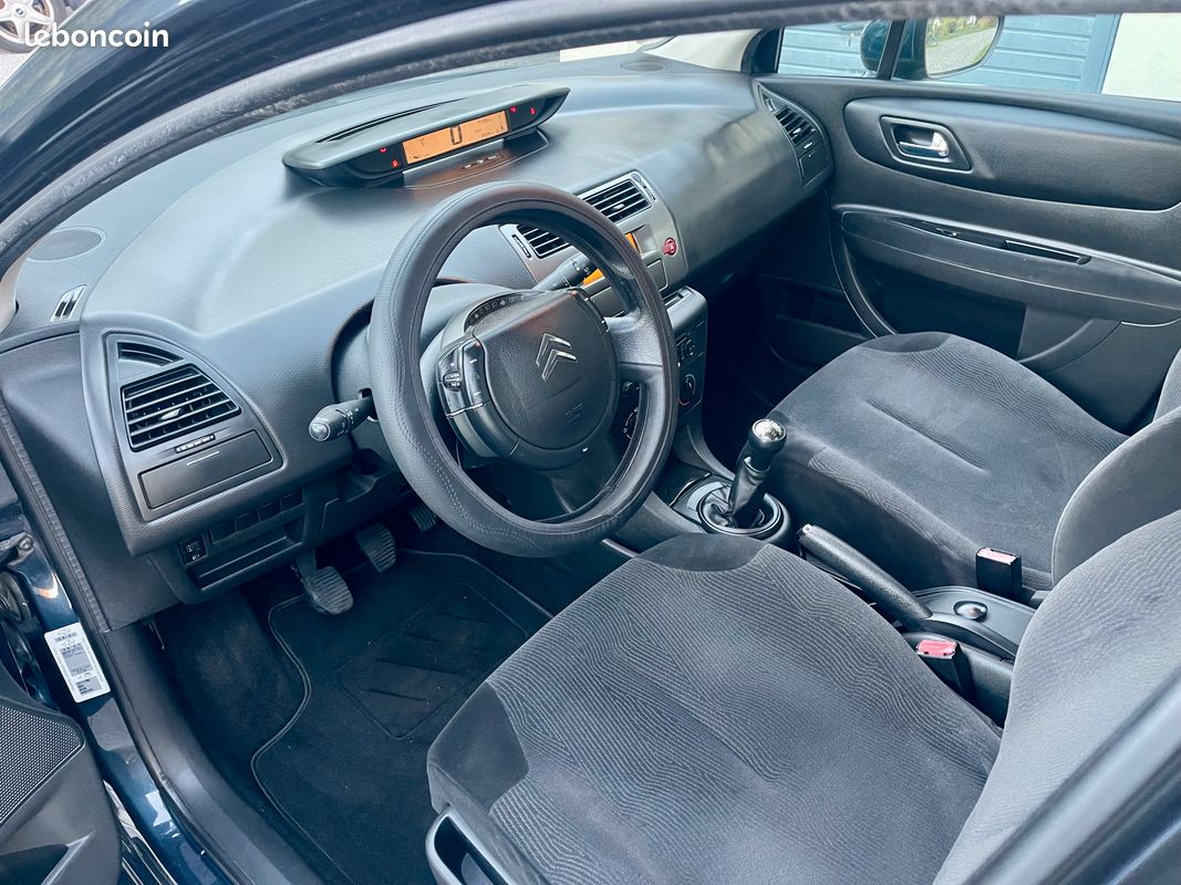Citroen C4 1.6 HDi 92 - Très bon état - CT OK (image 5)