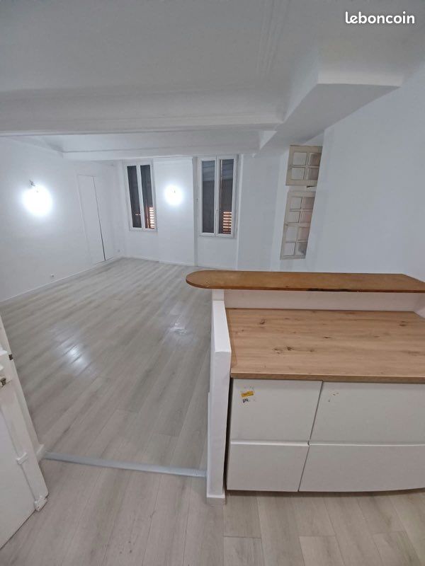 Appartement 1 pièce 33 m² · à Grasse · 33 m² · 550 €/mois