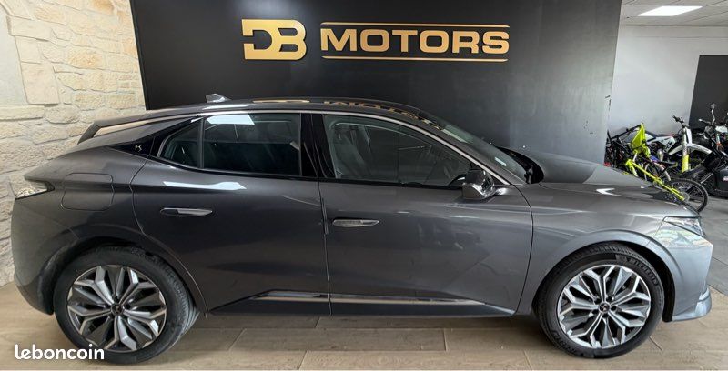 Garantie 12 mois DS 4 Turbo 130 ch EAT8 Trocadéro / CarPlay - Android / Éclairage d’ambiance multicolore / Caméra / Keyless / Attelage / Affichage Tête Haute / Moteur Garantie 10 ans (image 8)
