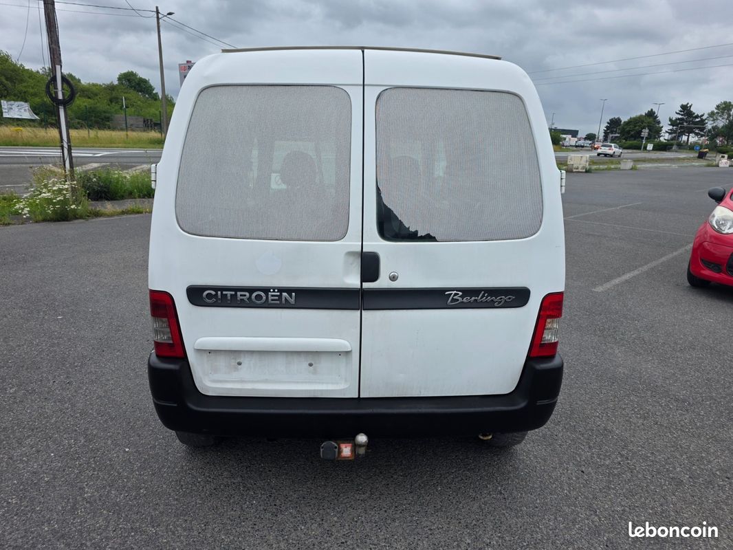 Citroën Berlingo 1.6 HDI 75CV FAIBLE KILO DISTRIB OK (image 14)