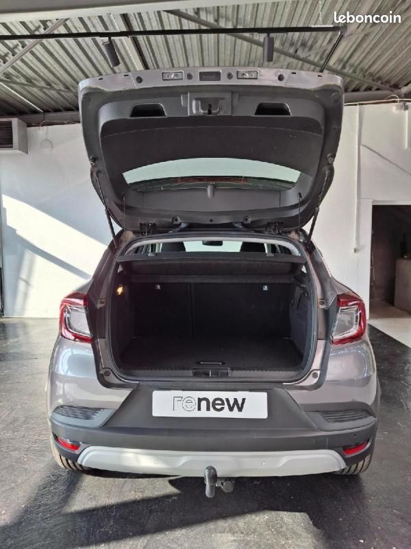 Renault Captur E-Tech 145 - 21 Business (image 8)
