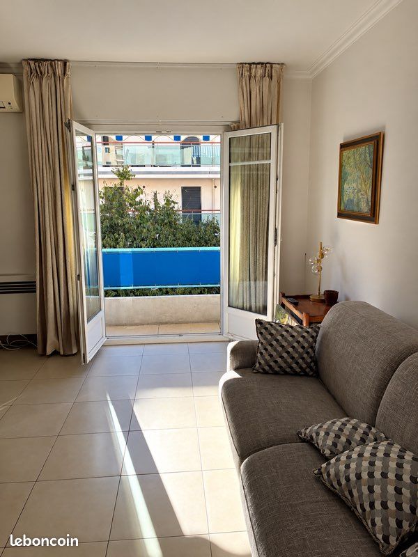Appartement 3 pièces 70 m² · à Antibes · 70 m² · 425 000 €