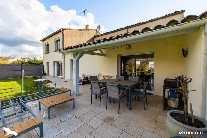 Maison 8 pièces 166 m²