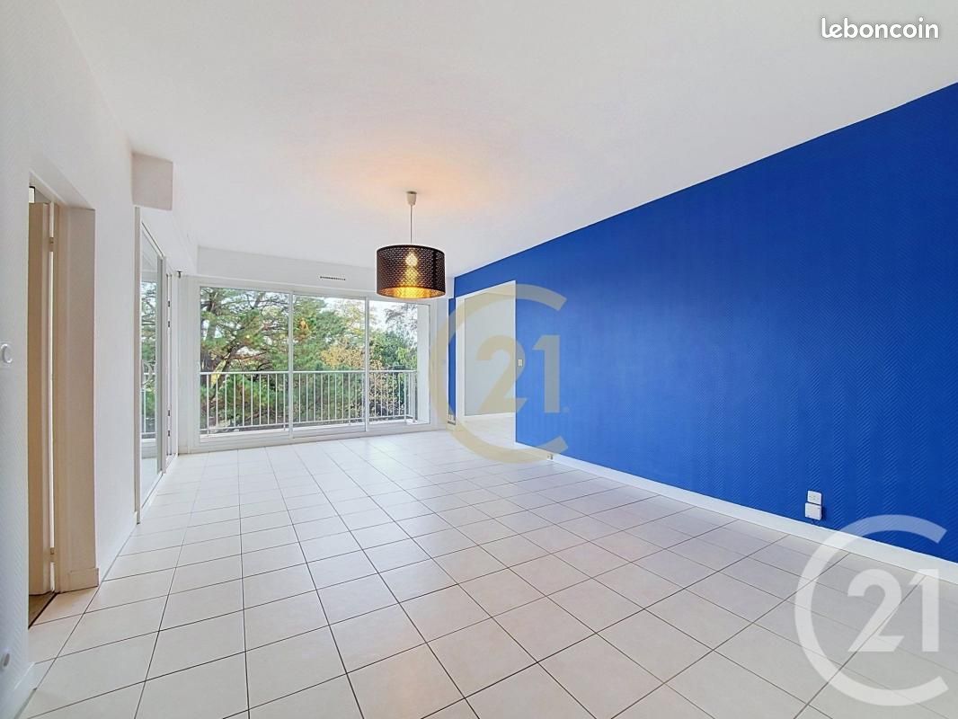 Appartement 4 pièces 118 m² · à Saint-Sébastien-sur-Loire · 118 m² · 1 000 €/mois