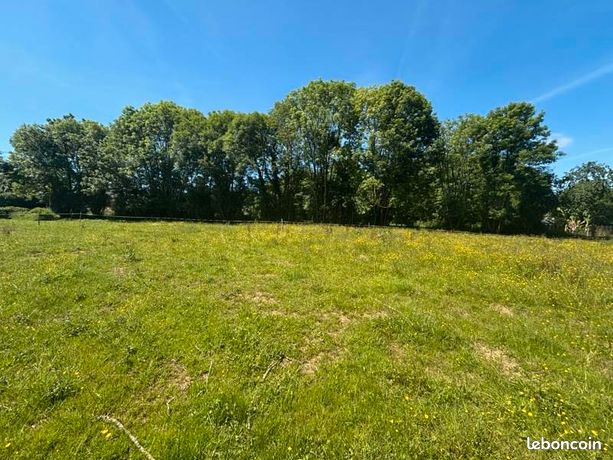 Terrain 1 480 m² Soumoulou