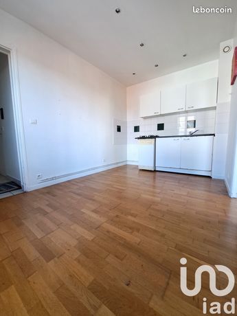 Studio 1 pièce 25 m²