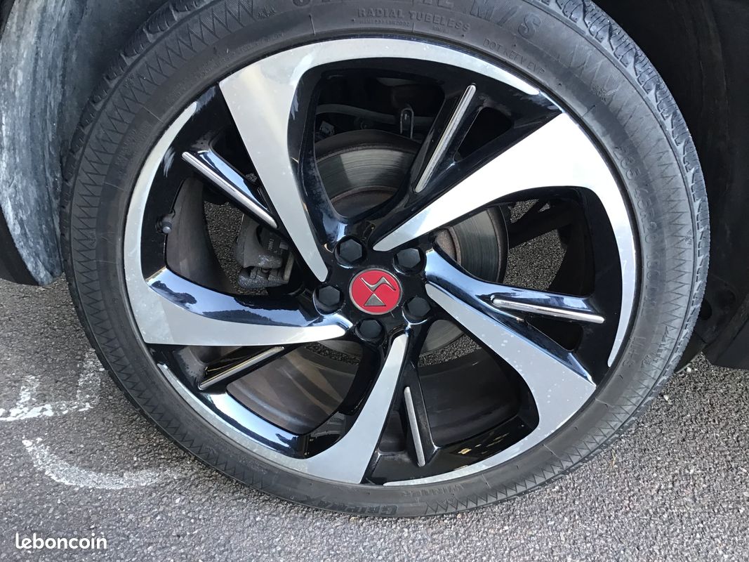 DS7 Crossback performance Line (image 9)