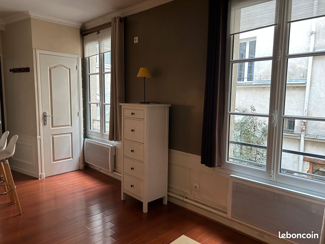 Appartement 1 pièce 18 m² · à Paris · 18,2 m² · 252 000 €
