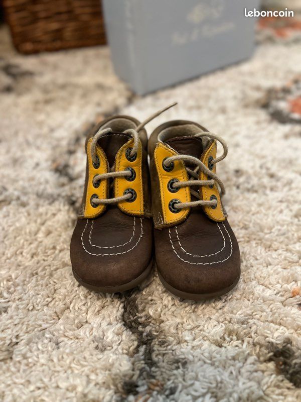 Chaussures bébé Pat et Ripaton pointure 21 Chaussures