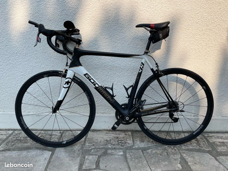Velo carbone ASSOS Goomah g733 (image 1)