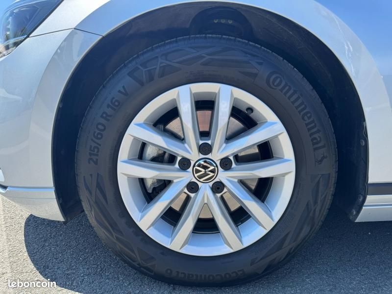 Volkswagen Passat SW 2.0 TDI EVO 150ch DSG7 (image 8)