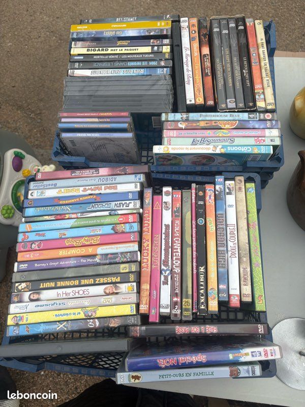 Lots de dvd tout genre (image 1)