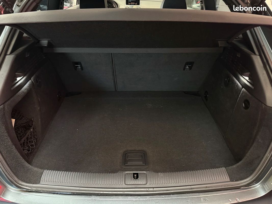 Audi A3 Quattro 2.0 TDi 184 cv S line Toit ouvrant - Bang Olufsen - Distrib et STRONIC à jour (image 16)