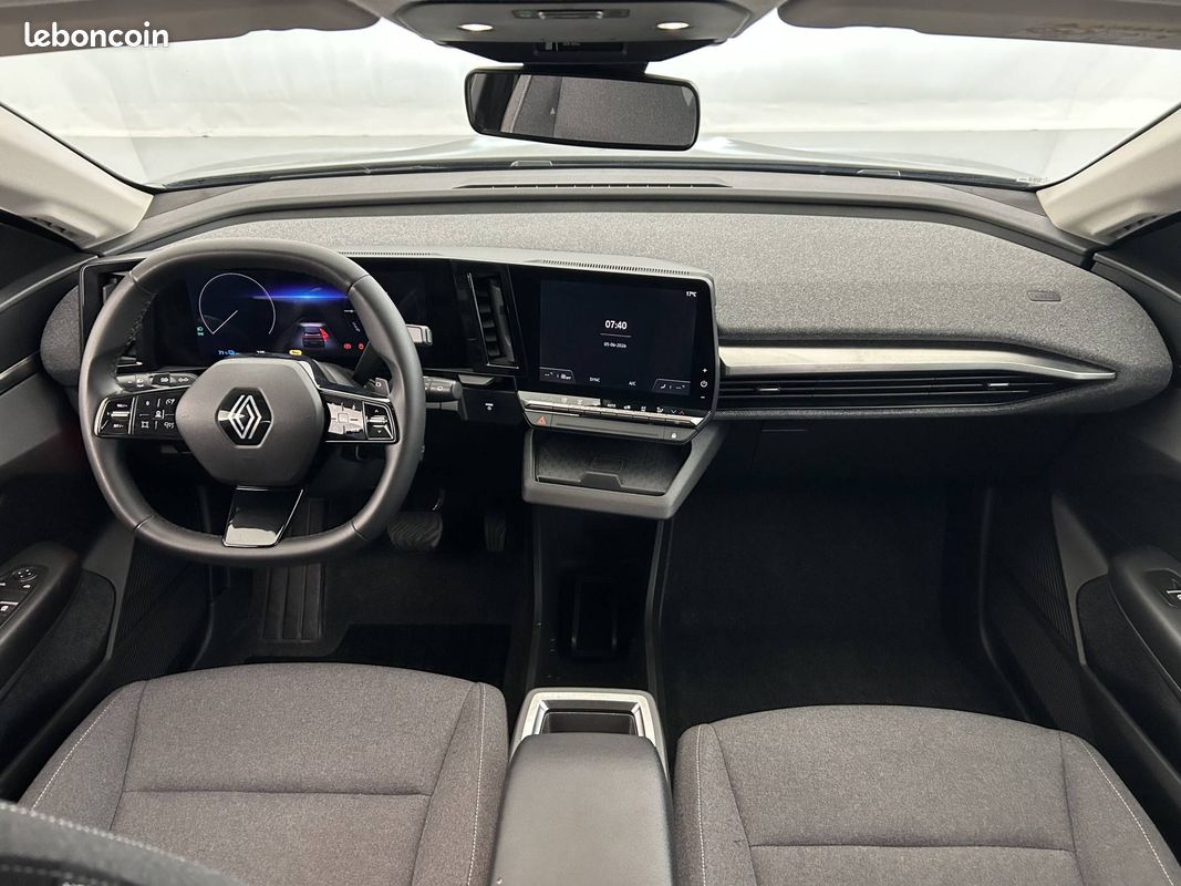 RENAULT Megane E-Tech EV60 220 ch super charge Equilibre (image 28)