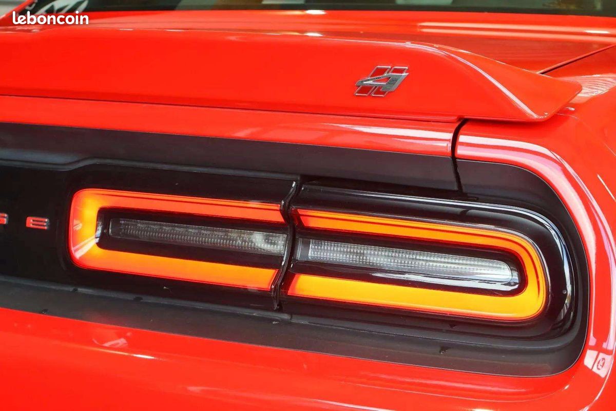 Dodge CHALLENGER SXT * V6 3.6 * 309 ch * AWD * Go Mango * CarPlay (image 8)