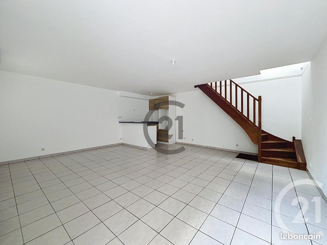 Appartement 2 pièces 58 m² · à Sens · 58 m² · 635 €