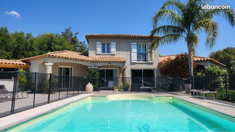 Bormes les mimosas location saisonnière Villa 12 personnes (image 1)