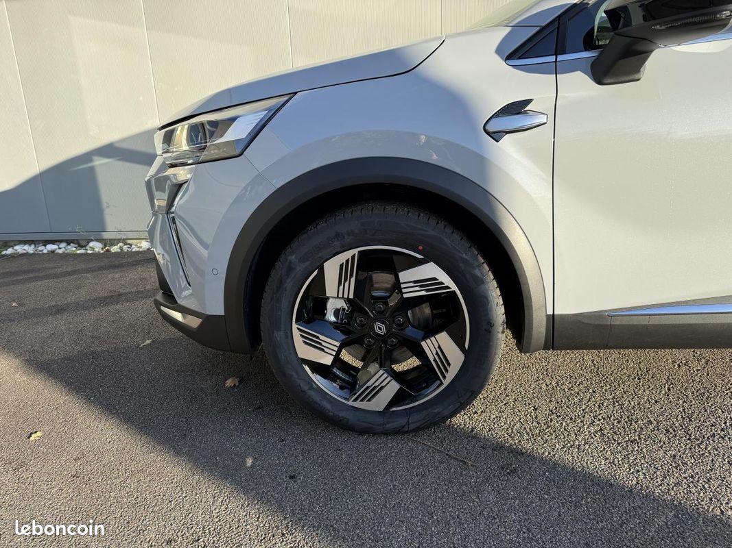 RENAULT SYMBIOZ E-Tech FULL Hybride 160 TECHNO - PACK HIVER-HAYON ELEC-ROUE DE SECOURS (image 35)