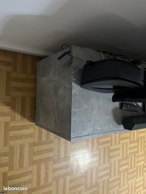 Table de télé (image 3)