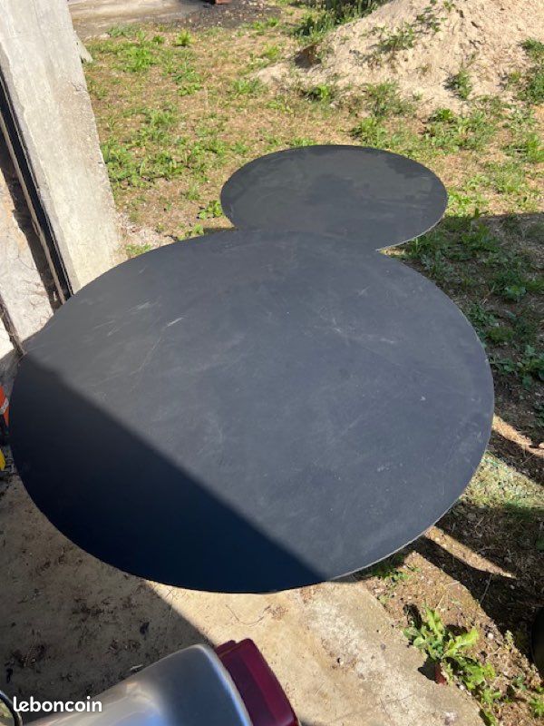 Je vends ce lot de 6 tables d'appoint hay parfaites pour apporter une touche moderne et fonctionnelle à votre salon. - Type de produit : Lot de 6 tables d'appoint - Marque : hay - Matériau : Bois - Di (image 3)