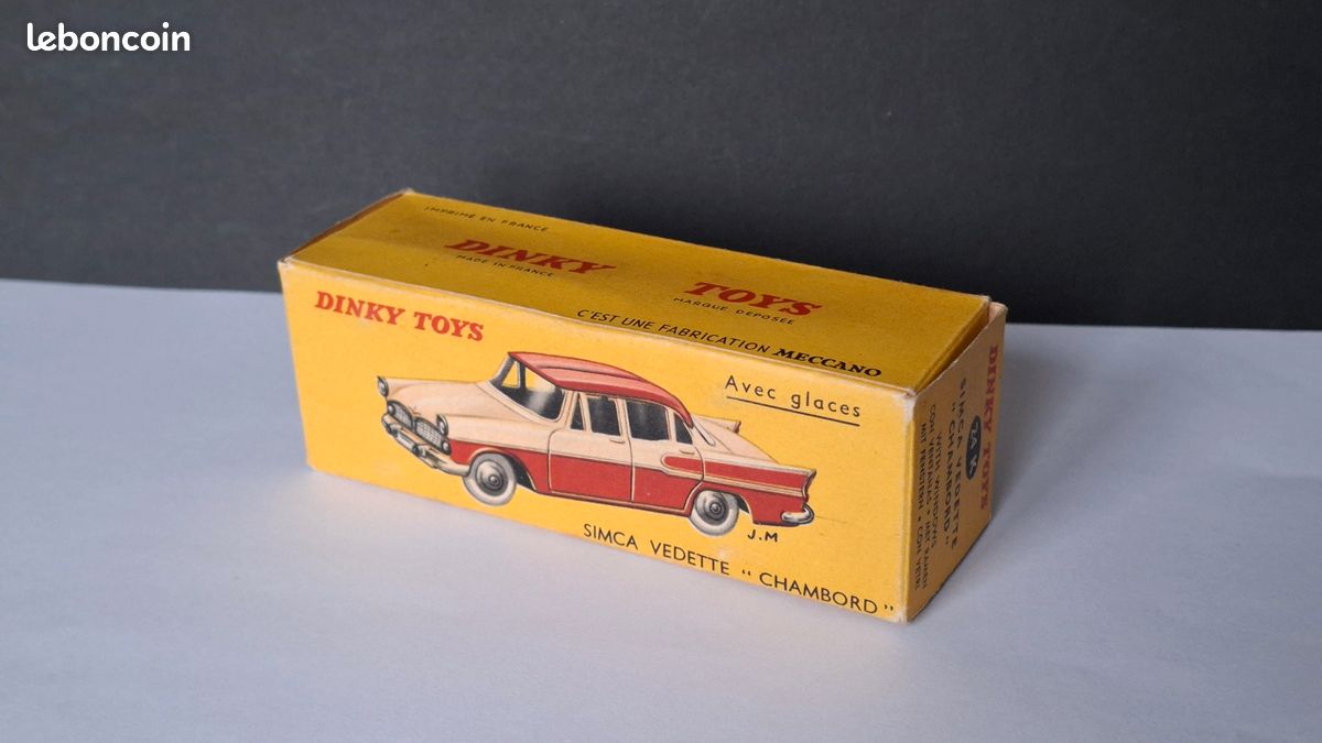 DINKY TOYS FRANCE #545 DE SOTO DIPLOMAT USED