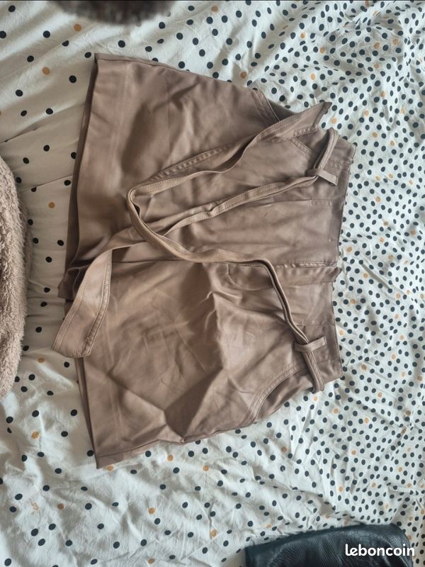Short simili beige New Yo (image 1)