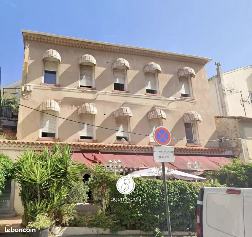 Immeuble 13 pièces 337 m² · à Saint-Laurent-du-Var · 337 m² · 1 050 000 €
