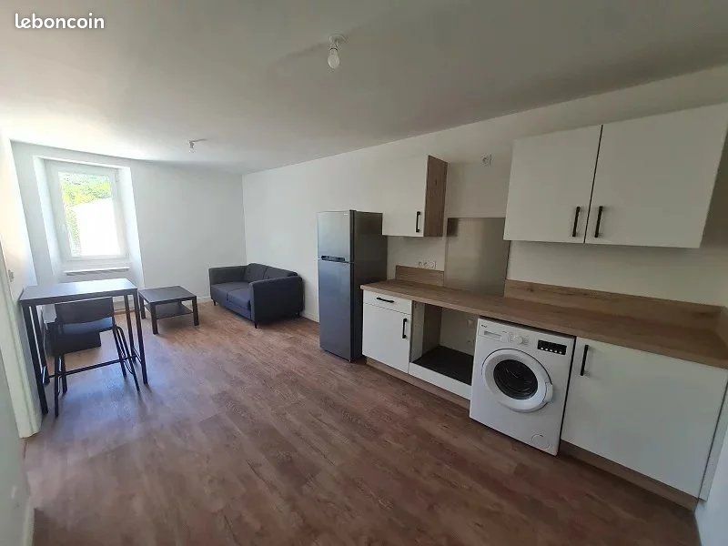 Appartement 2 pièces 33 m² · à Saint-Savournin · 33 m² · 740 €/mois