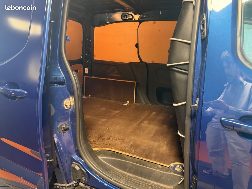 Peugeot partner vu fourgon 1.5 bluehdi 130 1000kg l1 m 10409 ht / attelage / caméra de recul (image 6)