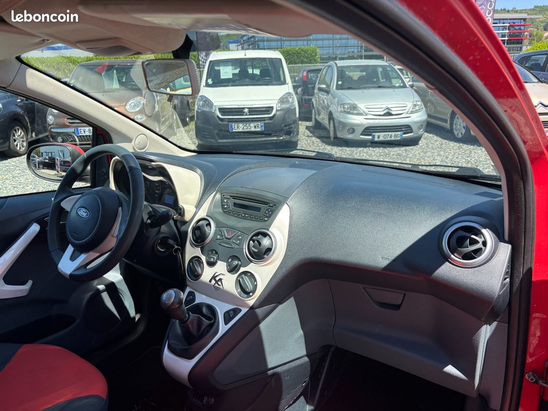 FORD KA 1.2 69 CH Titanium (image 11)