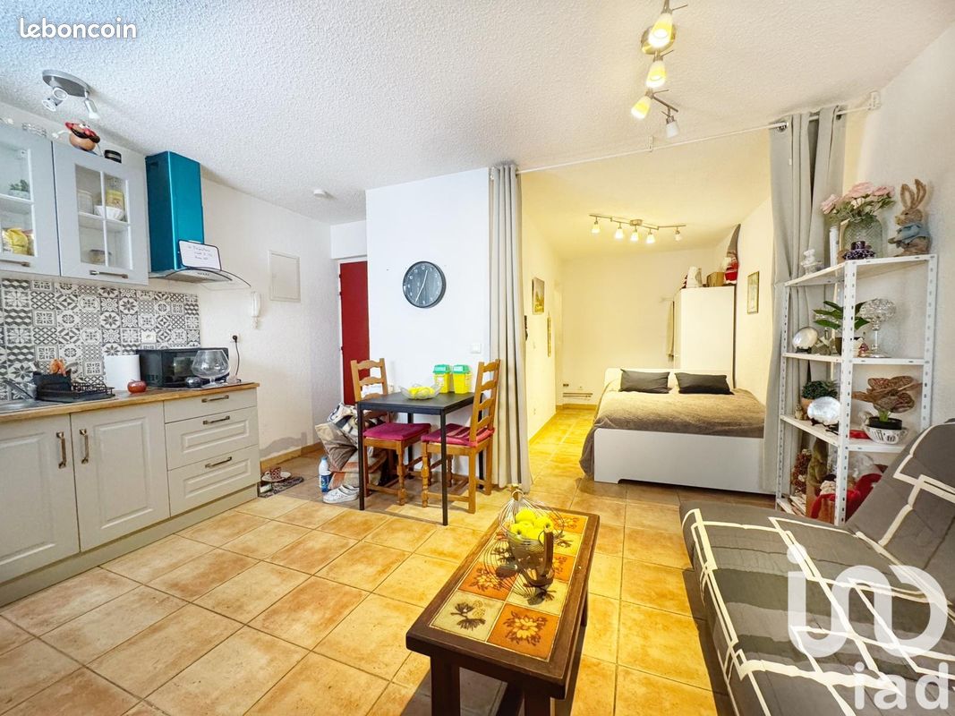 Appartement 1 pièce 26 m² · à Solliès-Pont · 26 m² · 73 000 €
