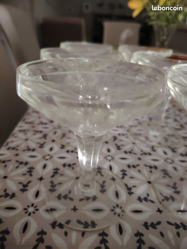 Coupes champagne (image 1)