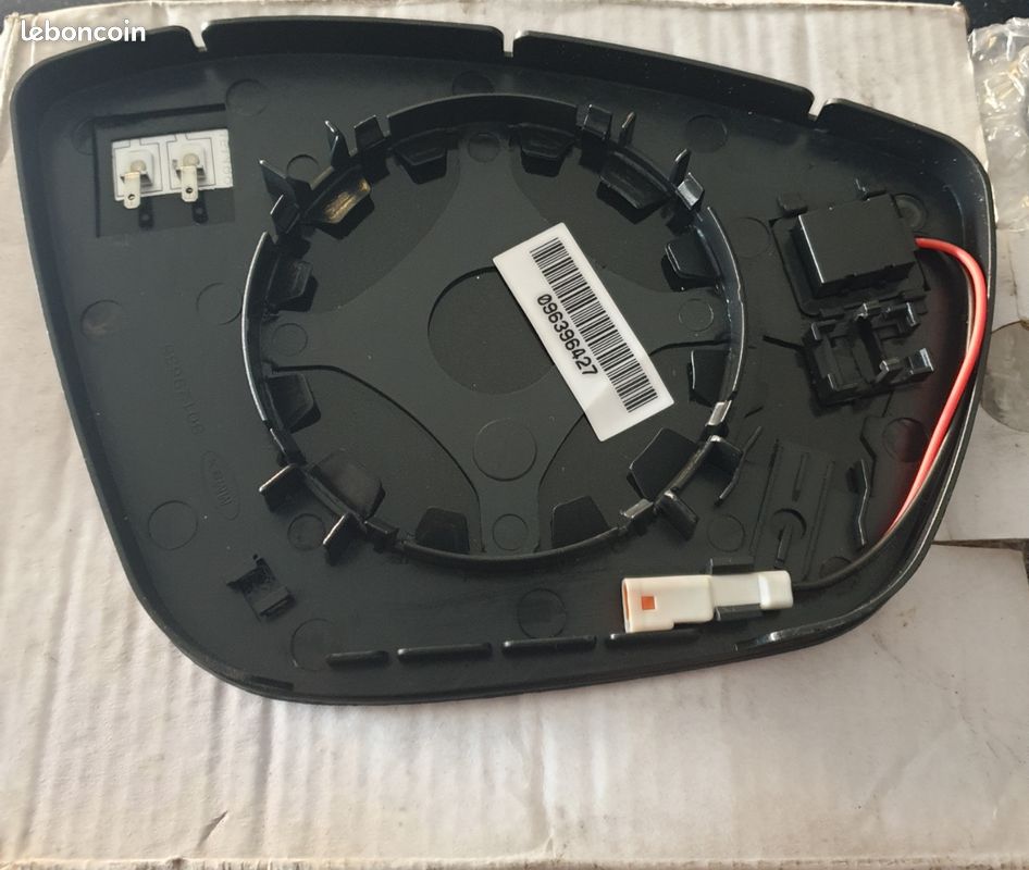 Glace (miroir) De Rétroviseur Extérieur Gauche Pour Citroën C3 II - Pièce D'occasion