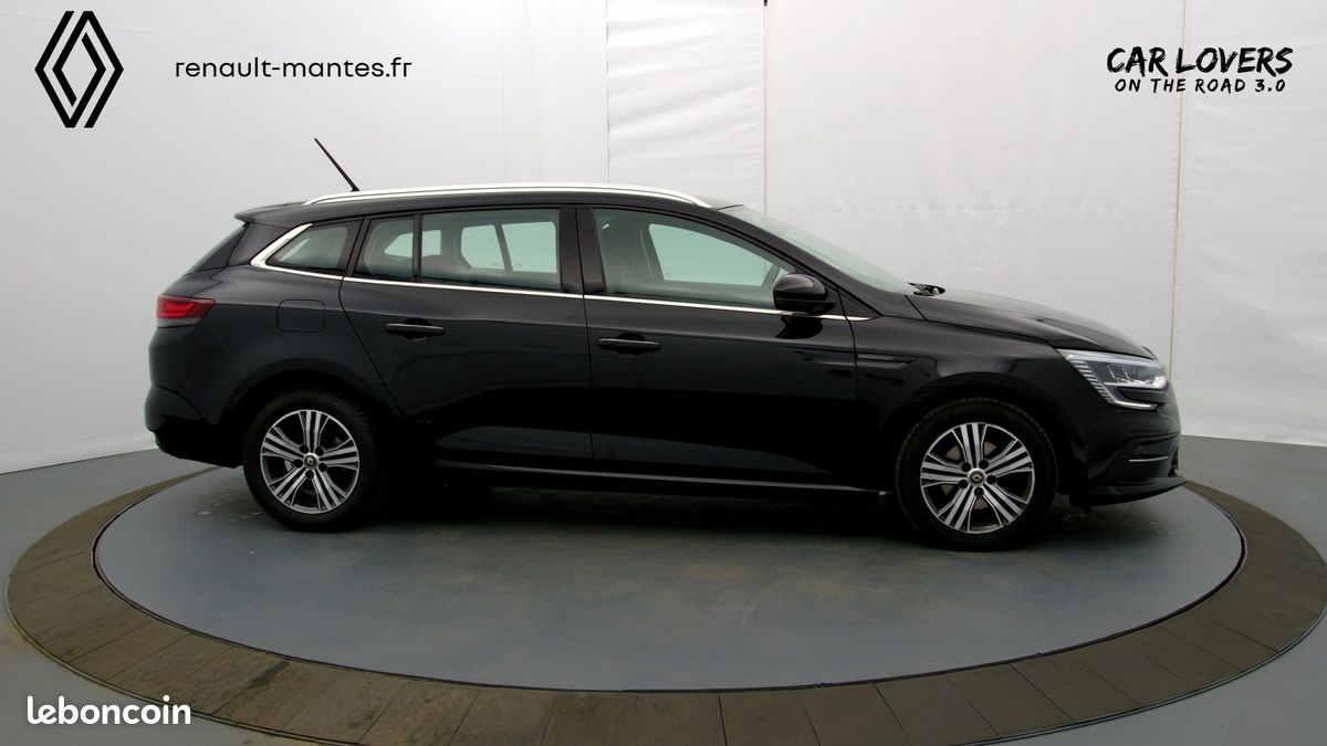 RENAULT Megane IV Estate Blue dCi 115 EDC Evolution (image 20)