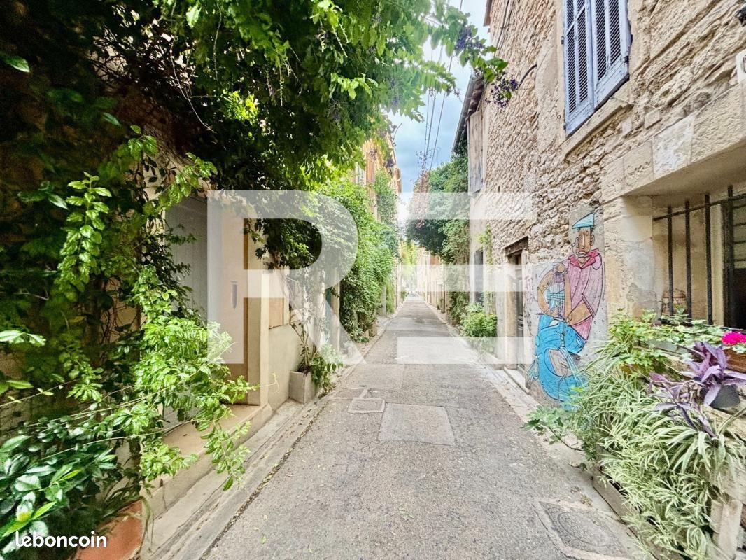 Immeuble 5 pièces 124 m² · à Nîmes · 124 m² · 184 000 €