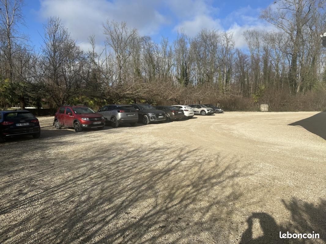 Maison 14 pièces 425 m² - Jarnac 16200 (image principale 2)