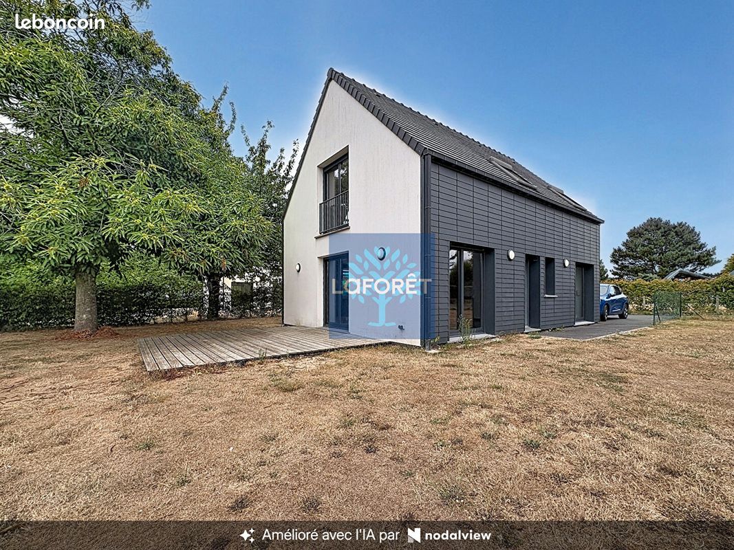 Maison 6 pièces 100 m² · à Pont-Audemer · 100 m² · 243 800 €