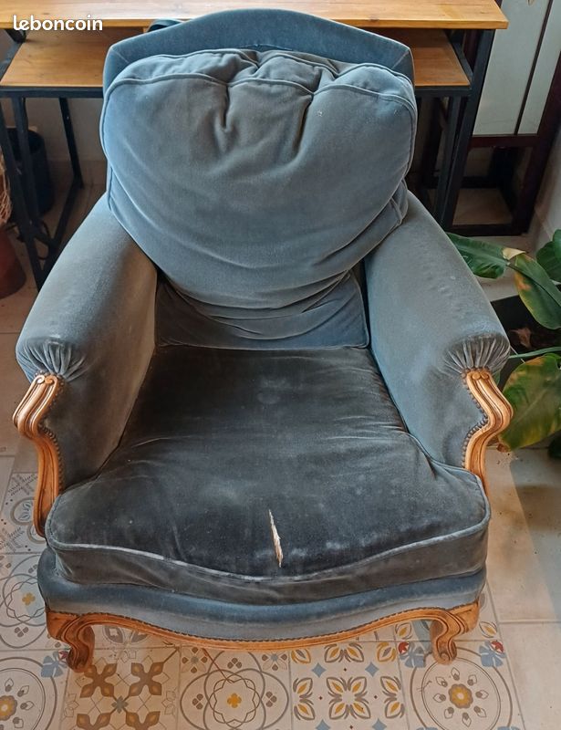 Fauteuil à rénover (image 1)