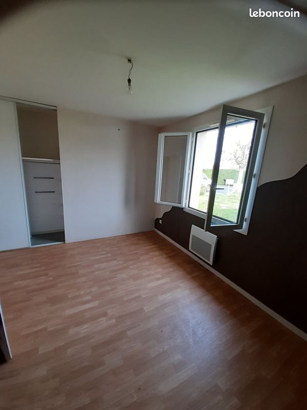 Maison 4 pièces 80 m² - Montmorillon 86500 (image principale 3)