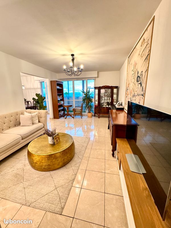 Appartement 4 pièces 86 m² · à Rillieux-la-Pape · 86 m² · 180 000 €